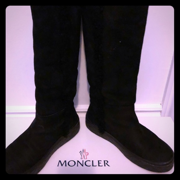Moncler size 8 sheep fur winter boots - Picture 1 of 4